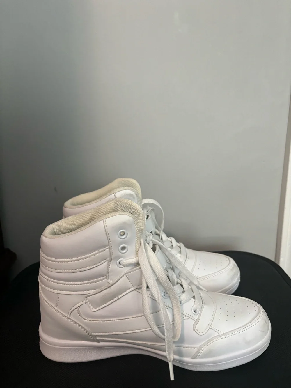 White High-Top Women's Sneakers hip-hop sneakers